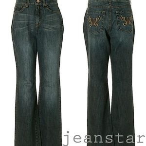 Jeanstar •Size 28 •Boot Cut •High Waisted •Denim